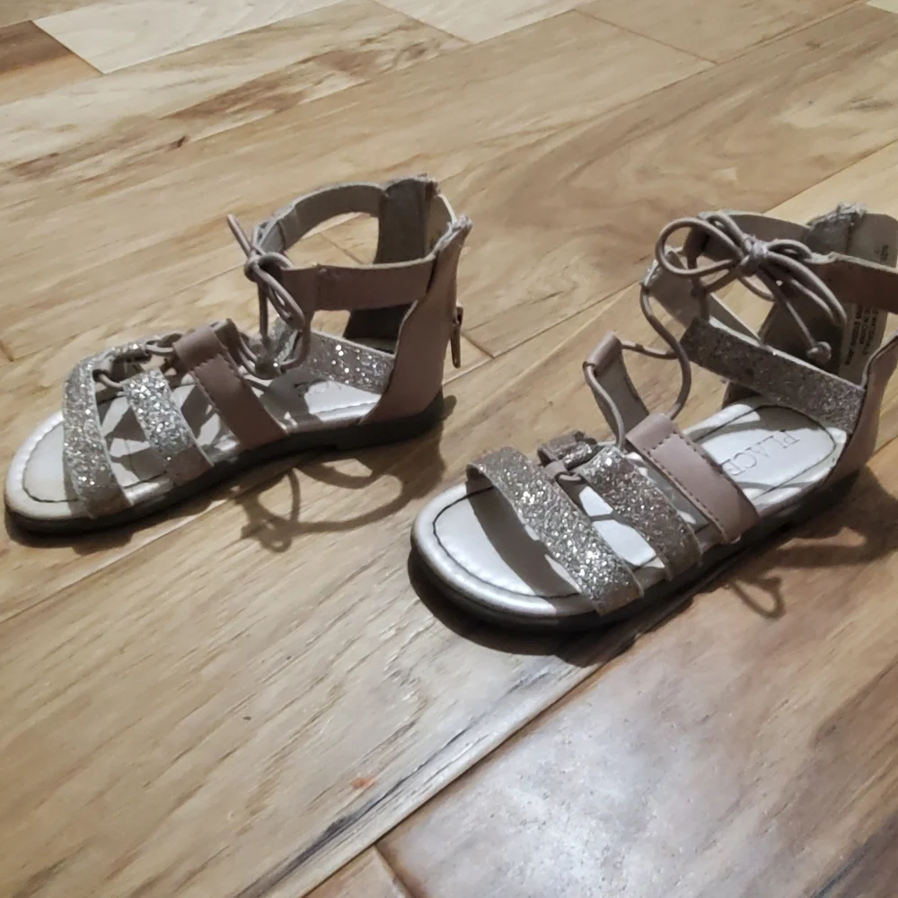 The Children's‎ Place Toddler Girls Rose Gold Gladiator Sandals Size 7 Strappy